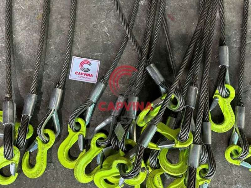 Sling cáp thép bấm chì 3 chân