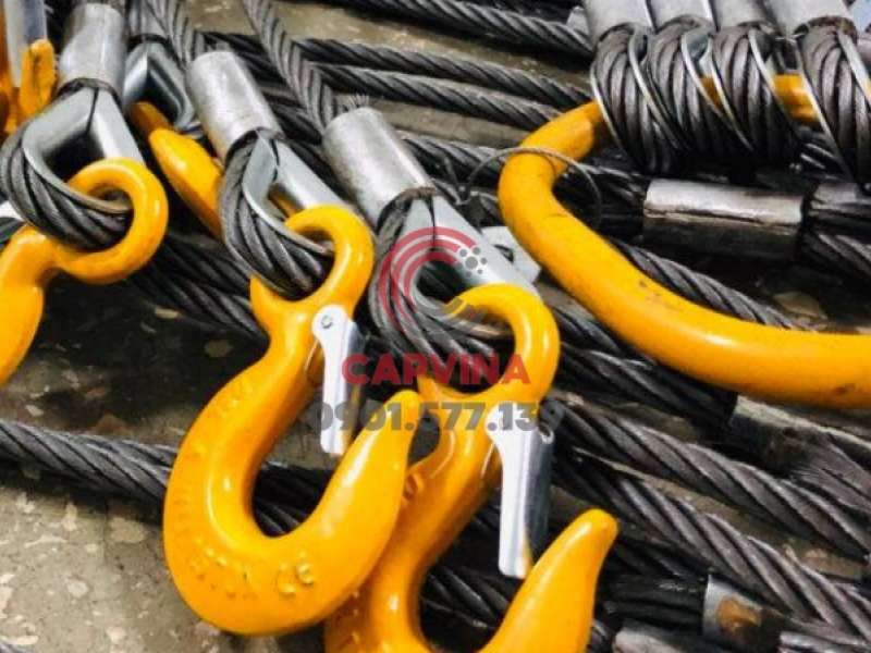 Sling cáp thép bấm chì 4 chân