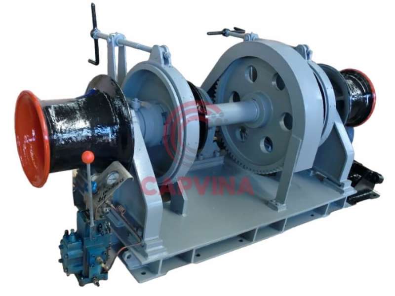 Tời Neo Thủy Lực Trục Ngang